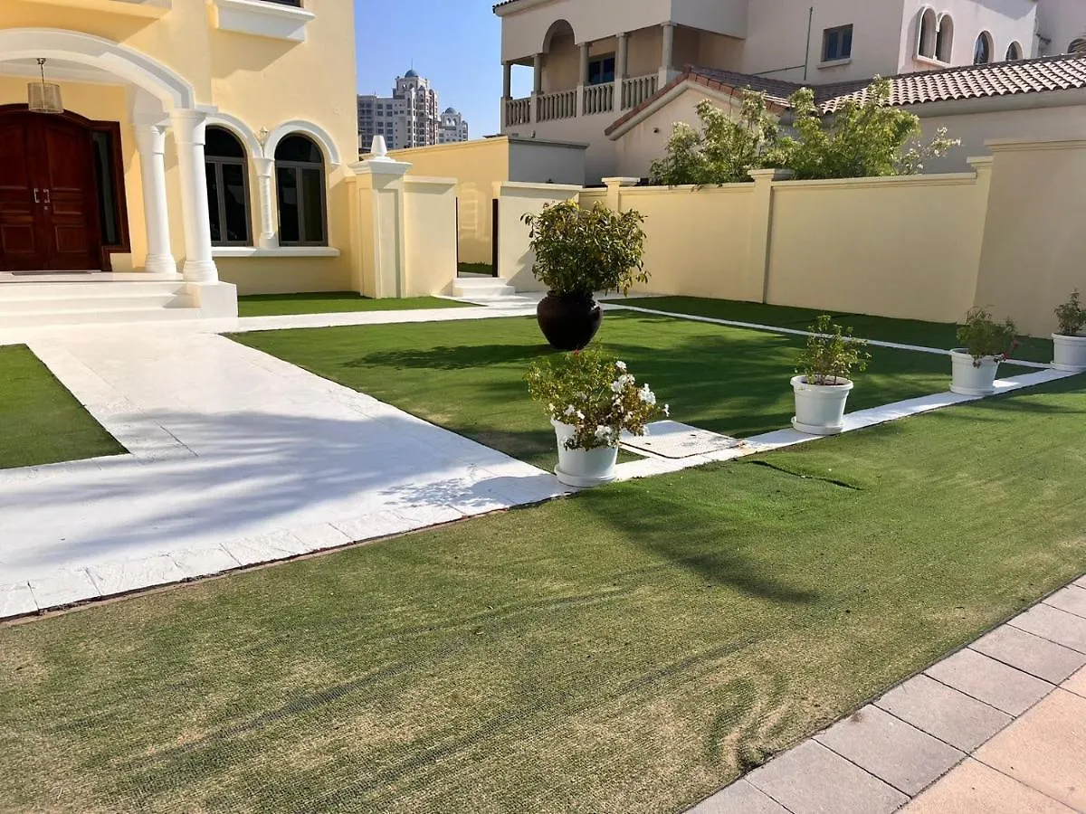Palm Jumeriah Villa Dubai