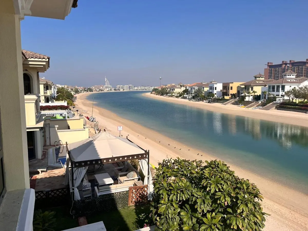 Palm Jumeriah Villa Dubai United Arab Emirates