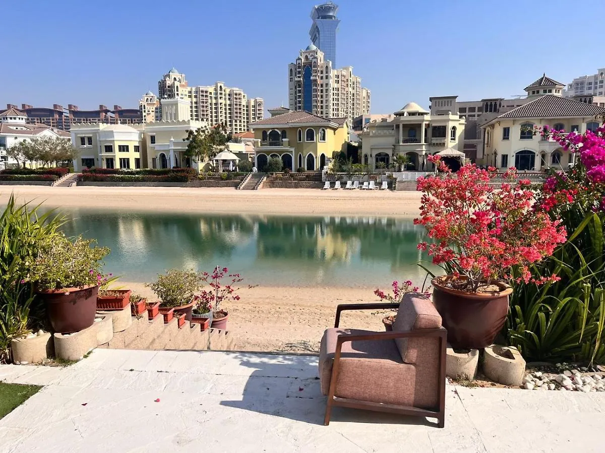 Palm Jumeriah Villa location